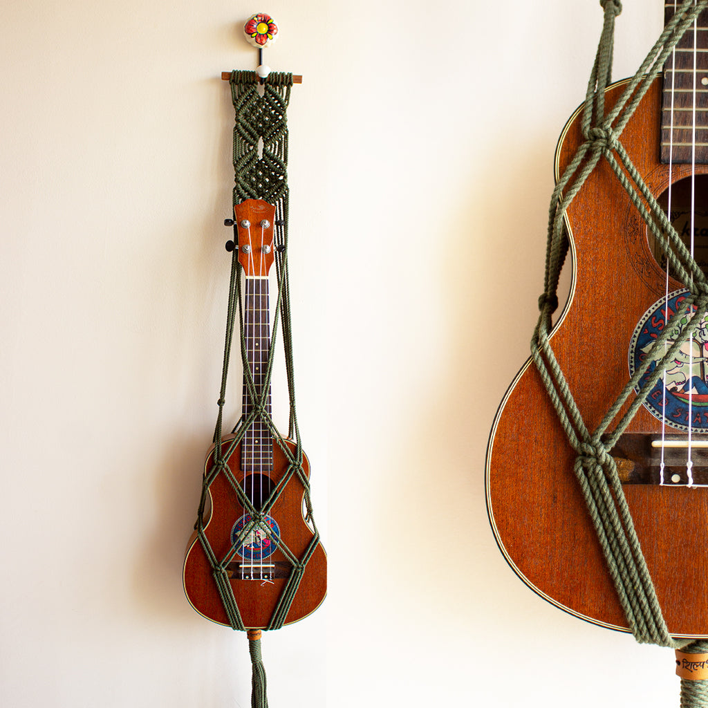 Green Ukulele hanger